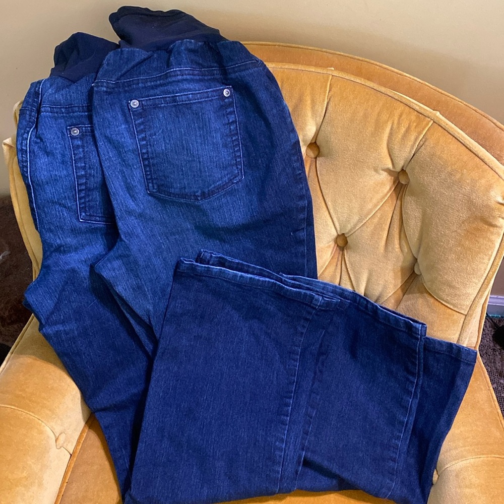 Maternity jeans bundle!